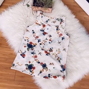 Loveappella Sleeveless Floral TankTop White Size S